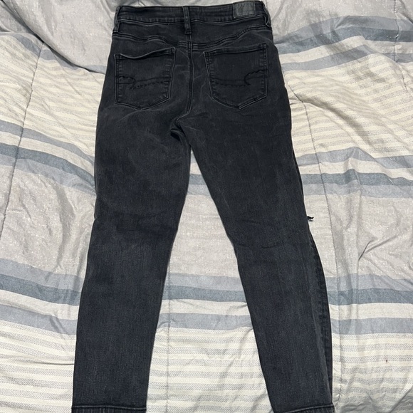 American Eagle Super Hi-Rise Jeggings - Picture 6 of 9